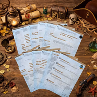 Utskrivbara piratkort med åtta stationer, final och bonuslekar på ett träbord.